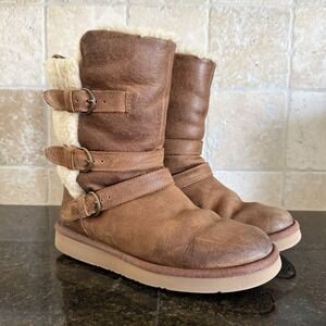 UGG Becket‎ Chestnut Water-resistant Leather Sheepskin Buckle Short Boots 7